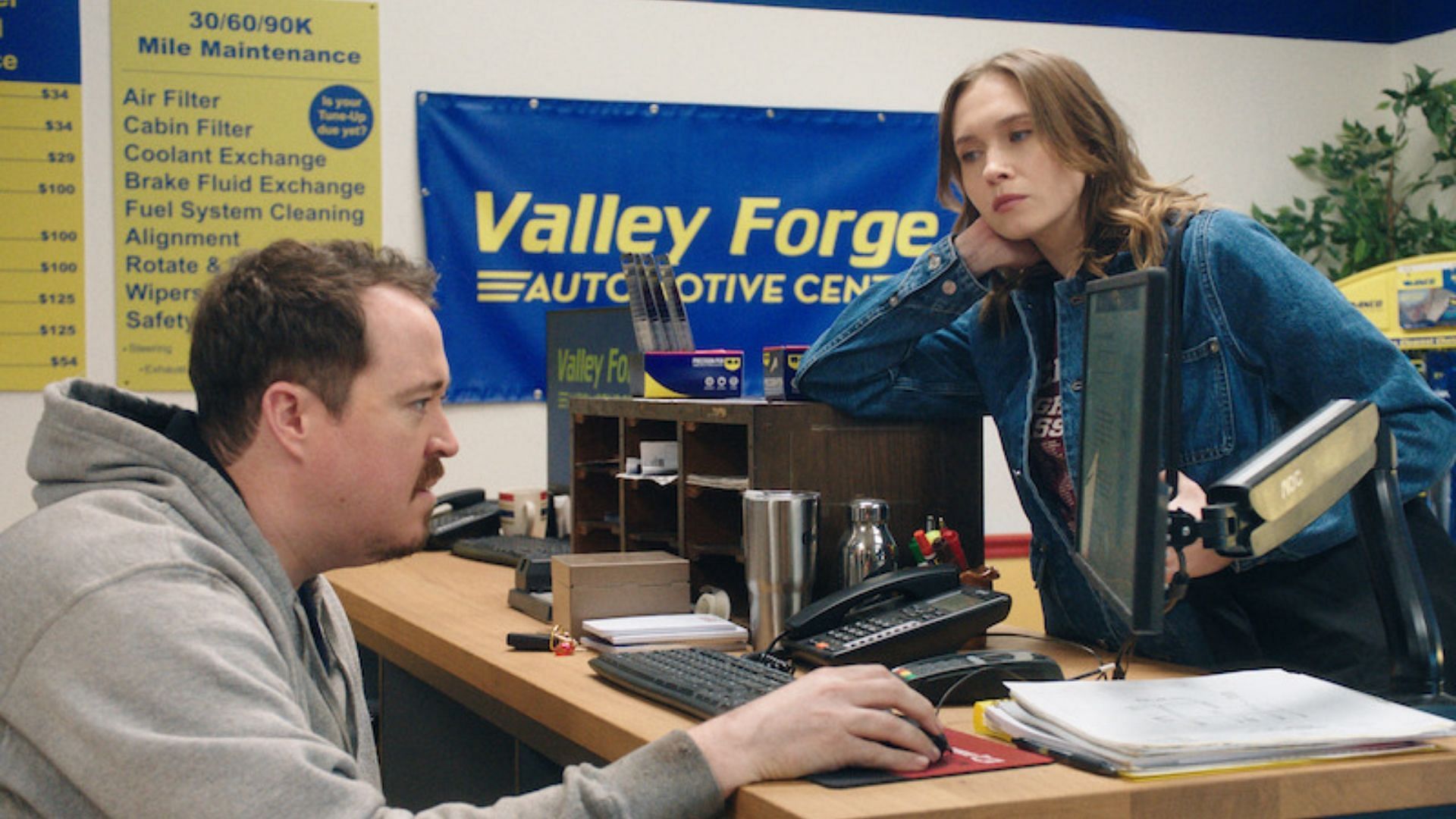 Veronika Slowikowska stars as Kelly in Tires season 2 (Image via Tudum by Netflix)